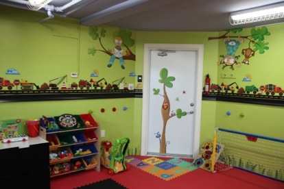 How to turn your garage into a fun playroom